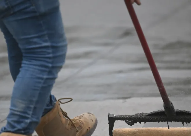 How to Seal Expansion Joints in Driveways and Sidewalks